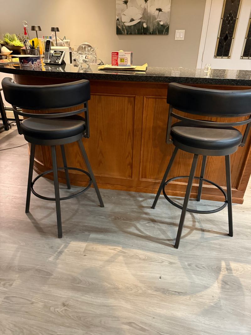 Vinyl plank floor installed by Craftbuild in Burnaby &mdash; photo 1