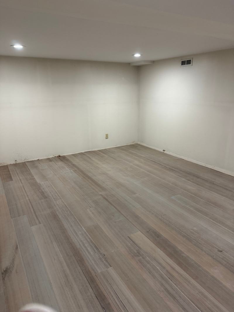 Glue-down hardwood floor after installation, Vancouver &mdash; photo 1